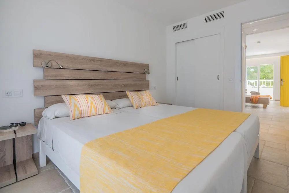 Отель Apartamentos Sea Club Порто де Алькудиа